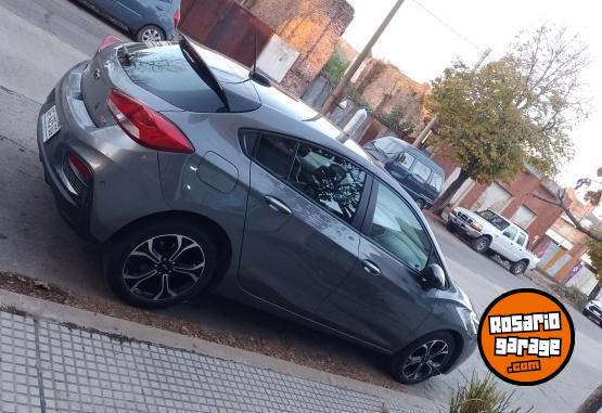 Autos - Chevrolet Cruze RS 2022 Nafta 82000Km - En Venta