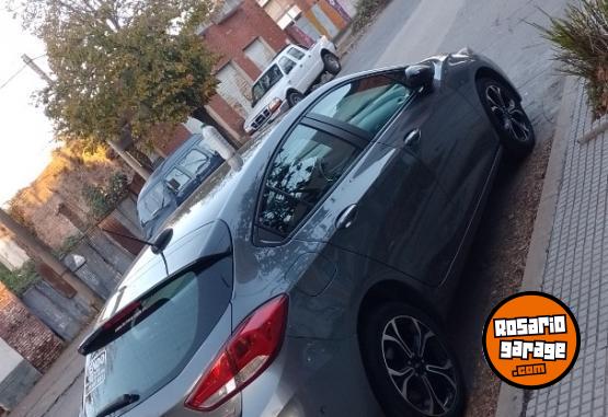 Autos - Chevrolet Cruze RS 2022 Nafta 82000Km - En Venta