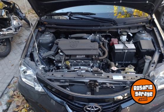Autos - Toyota ETIOS XLS 1.5 2023 Nafta 9000Km - En Venta