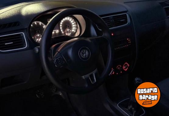 Autos - Volkswagen Suran 2011 GNC 130000Km - En Venta