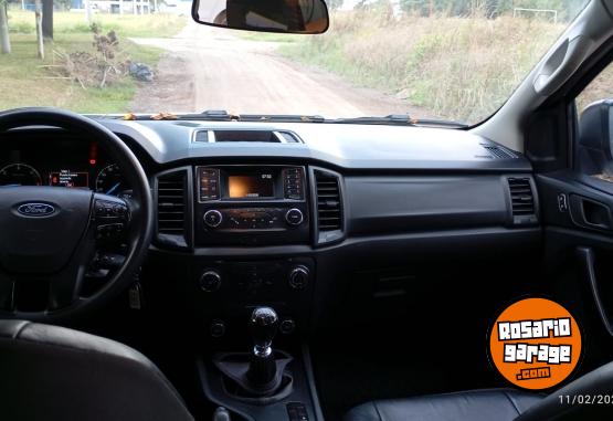 Camionetas - Ford RANGER DC 4X2 XL 2.2 LD 2021 Diesel 110000Km - En Venta