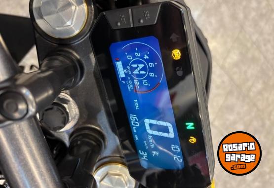 Motos - Honda Cb 300 2025 Nafta 450Km - En Venta