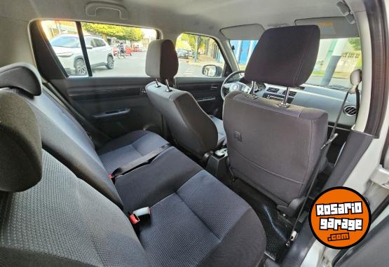 Autos - Suzuki SWIFT 1.5 2011 Nafta 110000Km - En Venta