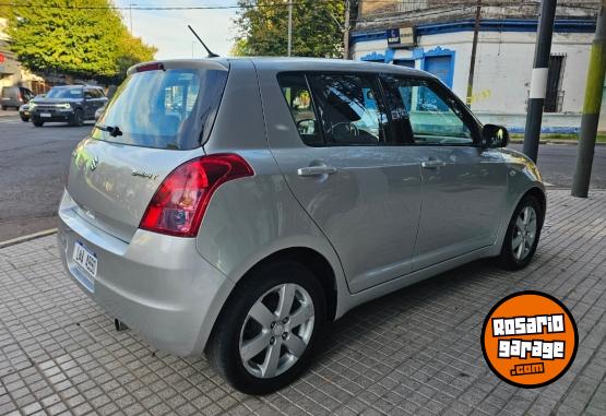 Autos - Suzuki SWIFT 1.5 2011 Nafta 110000Km - En Venta