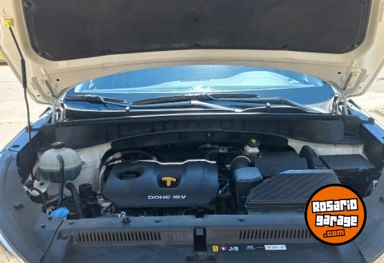 Autos - Hyundai Tucson gls 2017 Nafta 86000Km - En Venta