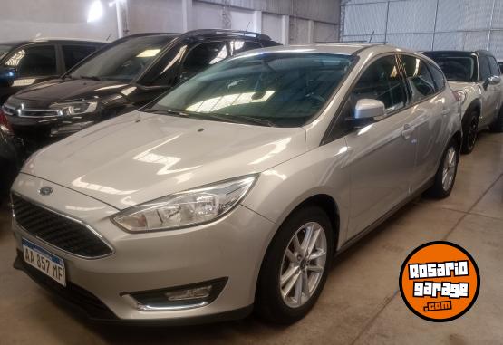 Autos - Ford Focus 2016 Nafta 121000Km - En Venta