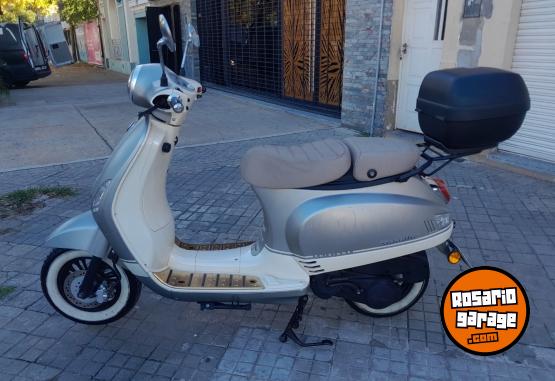 Motos - Zanella Styler 150 2018 Nafta 8000Km - En Venta