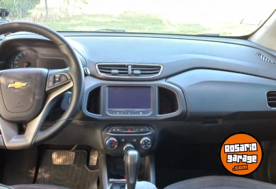 Autos - Chevrolet Onix 2015 Nafta 102000Km - En Venta