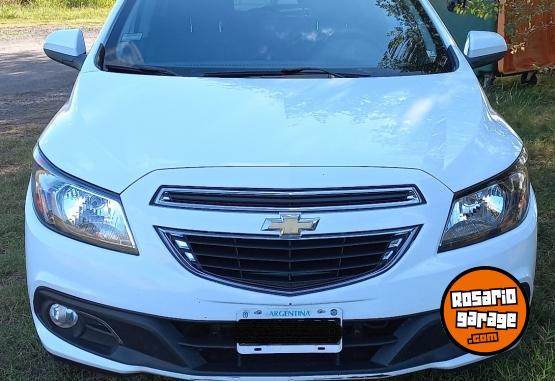 Autos - Chevrolet Onix 2015 Nafta 102000Km - En Venta