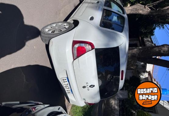 Utilitarios - Renault Clio mio 2016 Nafta 97000Km - En Venta