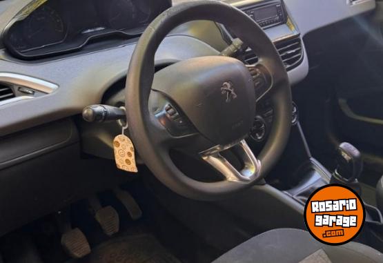 Autos - Peugeot 208 ACTIVE 2019 Nafta 92500Km - En Venta