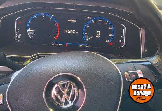 Autos - Volkswagen Virtus 2020 Nafta 83500Km - En Venta