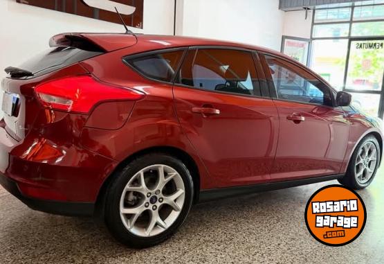 Autos - Ford FOCUS III SE PLUS 2017 Nafta 101000Km - En Venta