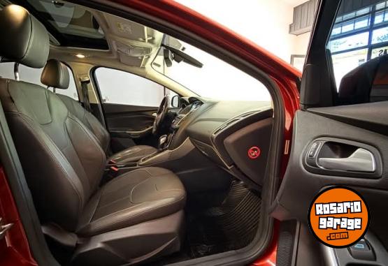 Autos - Ford FOCUS III SE PLUS 2017 Nafta 101000Km - En Venta