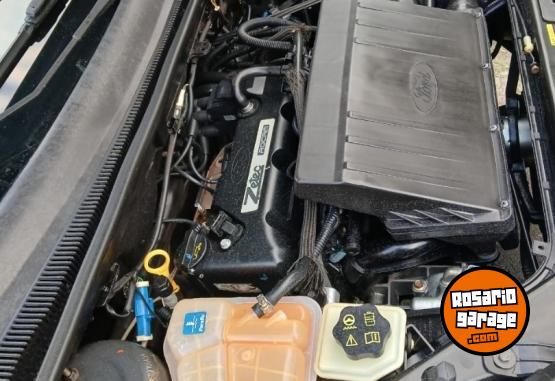 Autos - Ford Fiesta ambiente l�nea nue 2012 Nafta 115000Km - En Venta