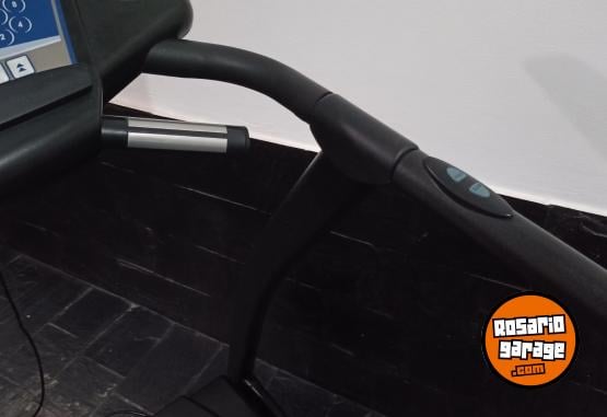 Deportes - Vendo cinta para correr, con sistema de inclinaci�n - En Venta