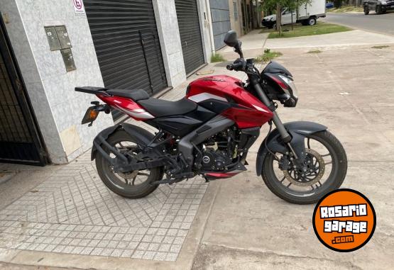 Motos - Bajaj Rouser NS 160 2024 Nafta 8000Km - En Venta