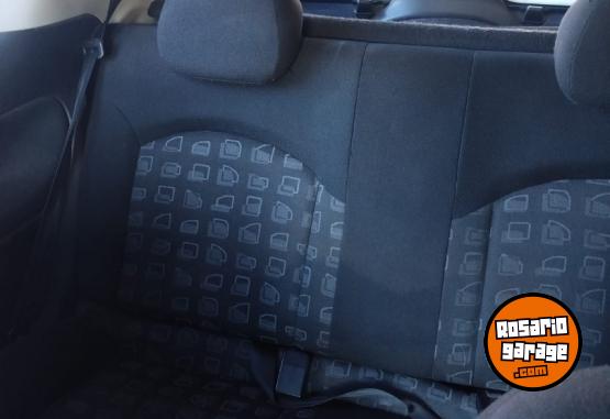 Autos - Peugeot 206 2005 Diesel 180000Km - En Venta