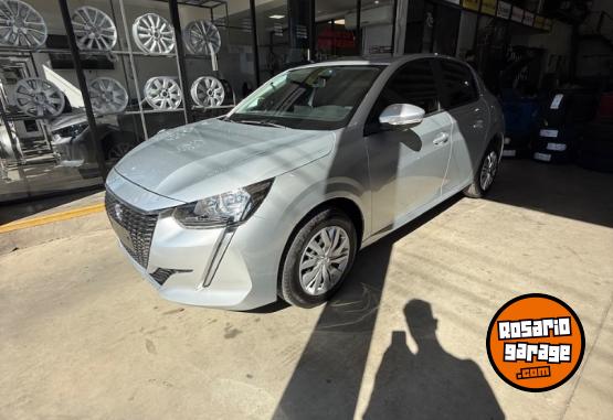 Autos - Peugeot 208 2022 Nafta 36000Km - En Venta