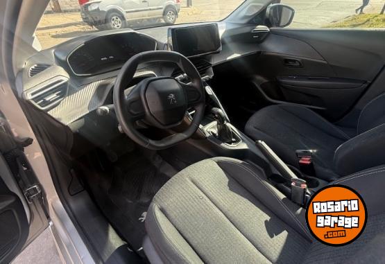 Autos - Peugeot 208 2022 Nafta 38000Km - En Venta
