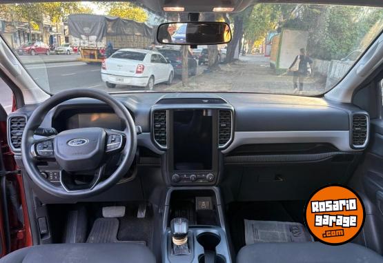 Camionetas - Ford RANGER XLS V6 2024 Diesel 120000Km - En Venta