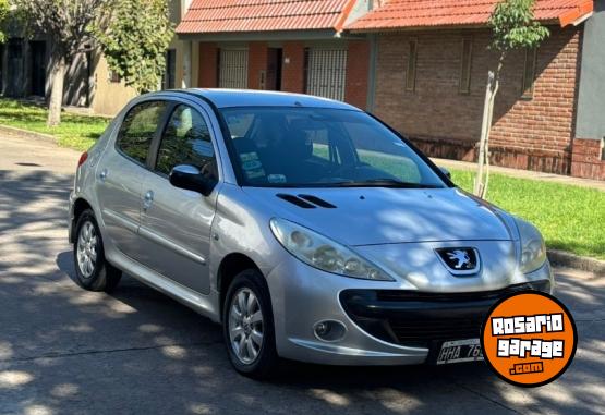Autos - Peugeot 207 Compact 2009 Nafta 180000Km - En Venta