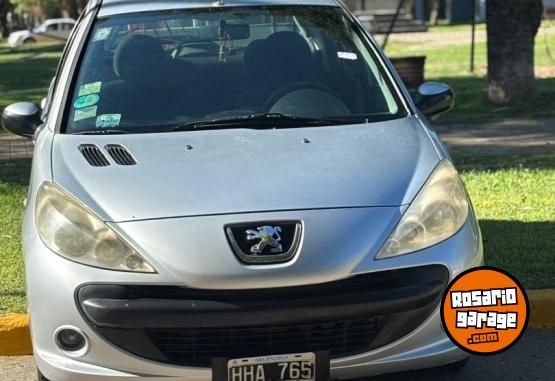 Autos - Peugeot 207 Compact 2009 Nafta 180000Km - En Venta