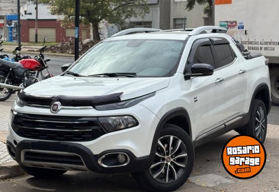 Autos - Fiat toro volcano 2021 Diesel 90000Km - En Venta