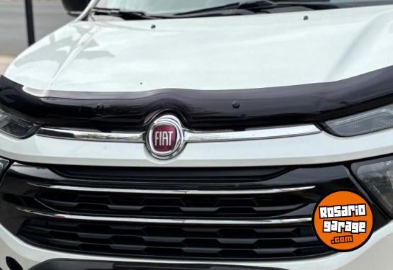 Autos - Fiat toro volcano 2021 Diesel 90000Km - En Venta