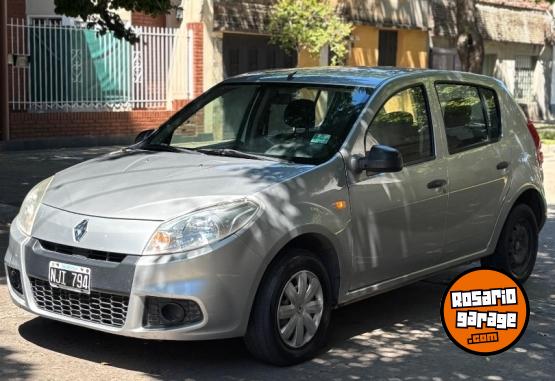 Autos - Renault Sandero 2013 Nafta 160000Km - En Venta