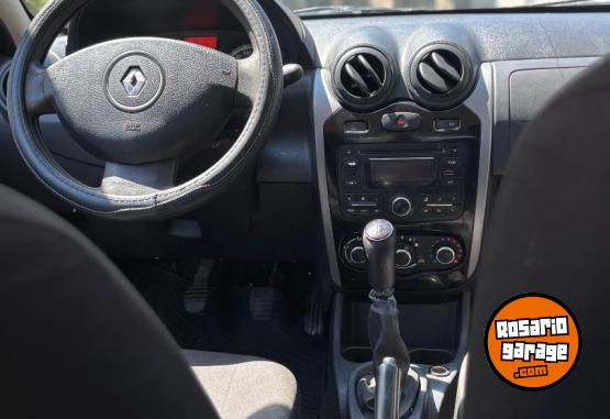 Autos - Renault Sandero 2013 Nafta 160000Km - En Venta