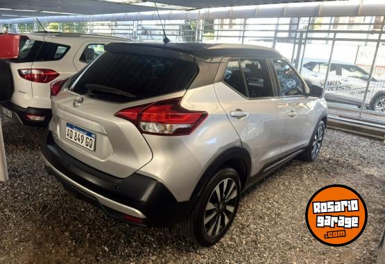 Autos - Nissan 1.6 EXCLUSIVE CVT 2019 Nafta 83360Km - En Venta