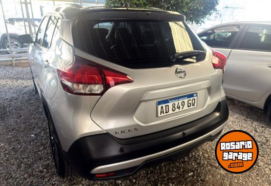 Autos - Nissan 1.6 EXCLUSIVE CVT 2019 Nafta 83360Km - En Venta