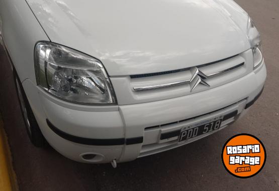 Utilitarios - Citroen BERLINGO XTR 2015 Nafta 67500Km - En Venta