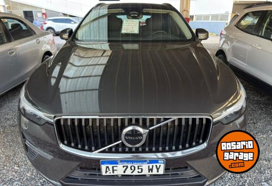 Autos - Volvo XC60 MOMENTUN B5 AWD 2023 Nafta 75441Km - En Venta