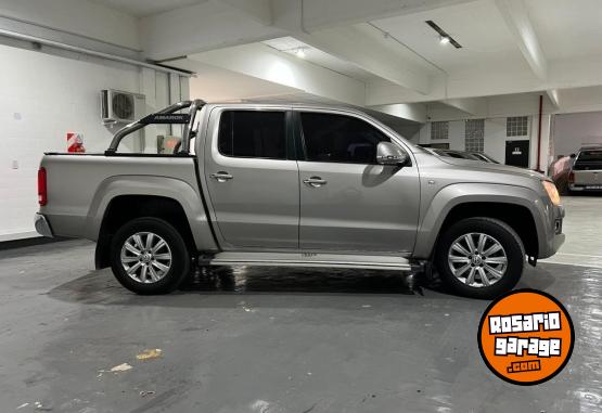 Camionetas - Volkswagen AMAROK HIGHLINE  DC 2,0L 2016 Diesel 134782Km - En Venta