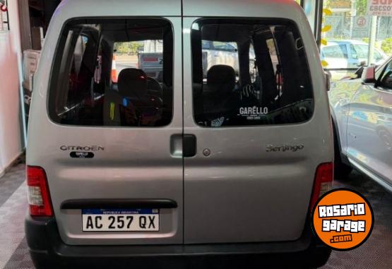 Utilitarios - Citroen Berlingo multispace 2018 Diesel 130000Km - En Venta