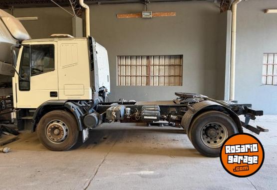 Camiones y Gr�as - IVECO TECTOR 170E22 - En Venta