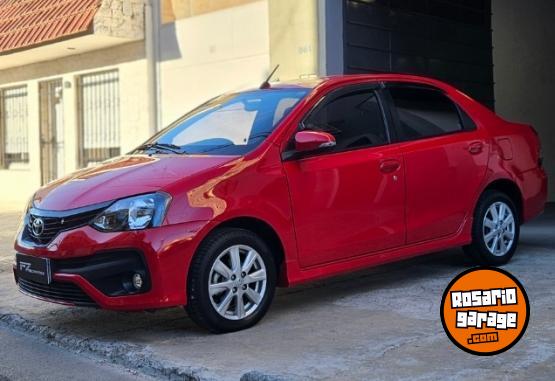 Autos - Toyota Etios XLS 2018 Nafta 40900Km - En Venta