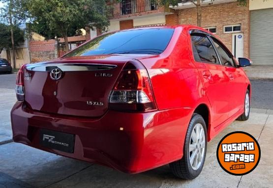 Autos - Toyota Etios XLS 2018 Nafta 40900Km - En Venta