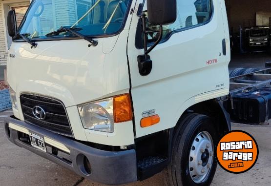 Camiones y Gr�as - Hyundai Hd78 - Chasis - 2012 - En Venta