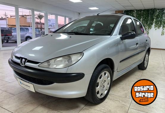 Autos - Peugeot 206 CONECTIVE 2010 Nafta 145000Km - En Venta