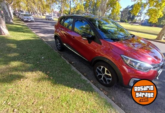 Autos - Renault Captur 2021 Nafta 46900Km - En Venta
