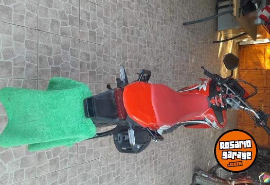 Motos - Honda Xr 2026 Nafta 1000Km - En Venta