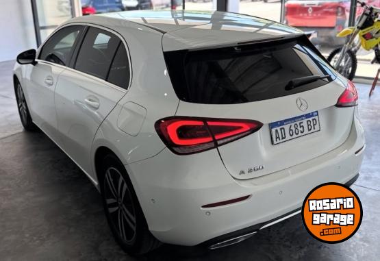Autos - Mercedes Benz A200 2019 Nafta 82000Km - En Venta