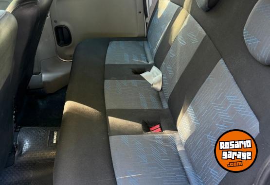 Utilitarios - Renault Kangoo 1.6 5as 5p 2013 Nafta 209700Km - En Venta