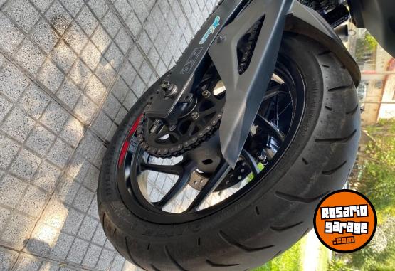 Motos - Bajaj Dominar 250 2024 Nafta 13000Km - En Venta