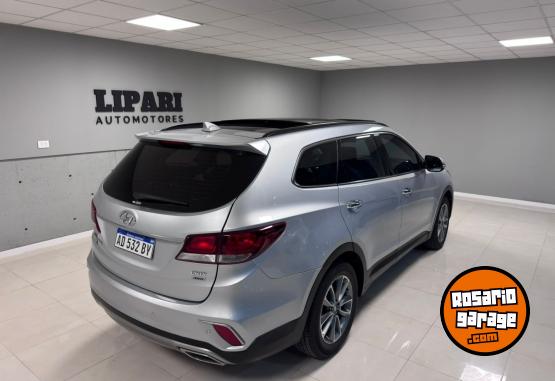 Camionetas - Hyundai Grand Santa F� 2019 Diesel 120000Km - En Venta