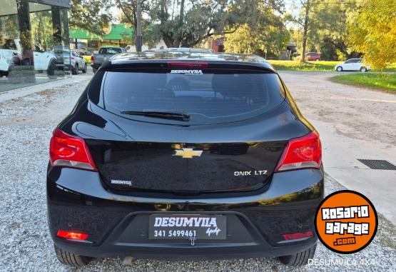 Autos - Chevrolet ONIX LTZ 2018 Nafta 135000Km - En Venta