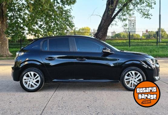 Autos - Peugeot 208 tiptronic 2022 Nafta 44000Km - En Venta